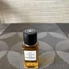 新品シャネル　N°5 香水19ml