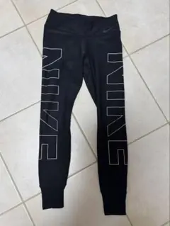 Nike Dri-FIT 黑色緊身褲 XS