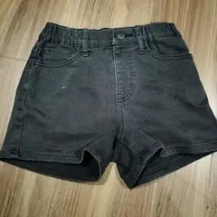 UNIQLOブラックデニムショートパンツ110