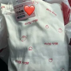 しまむら　ハッピーバッグ　サンリオ　ハローキティ　トートバッグ+バスタオル