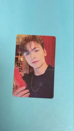 SEVENTEEN バーノン