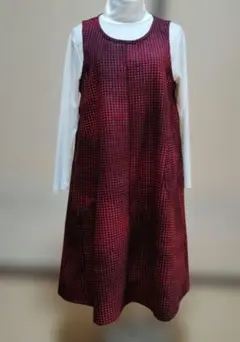 ドット柄の着物リメイクのジャンバースカート