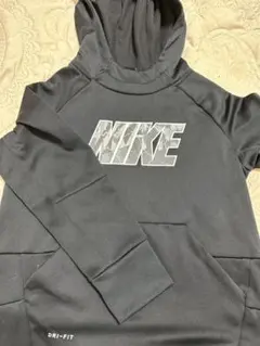 NIKE  パーカー　120cmから130cm