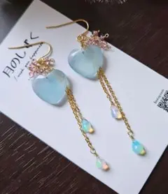 アクアマリンとマラヤガーネットのハートピアス