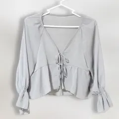 earth music&ecology シアーブラウス リボン フレア袖 グレー