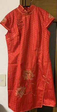 チャイナドレス ミニ 赤 刺繍入り XL