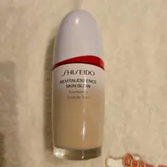 SHISEIDO REVITALESSENCE SKIN GLOW 250