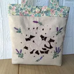 ハンドメイド刺繍バッグ✨バラ✼ラベンダー