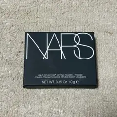 NARS ライトリフレクティングセッティングパウダーのサムネイル