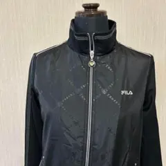 FILA ブラック ジップアップジャケット　レディース　やや薄手　ジャージ　羽織
