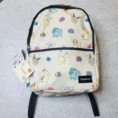 ポケモン　リュック アイボリーベージュ　ピカチュウ　イーブイ　ヒトカゲ　ミュウ