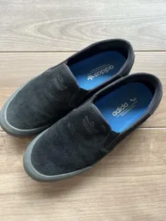 adidas メンズ　靴　27.0㎝