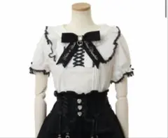 リズリスピンドルレースラッフルブラウス