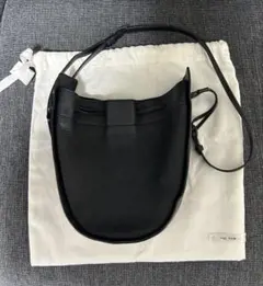 希少 THE ROW DRAWSTRING BAGドローストリングバッグのサムネイル