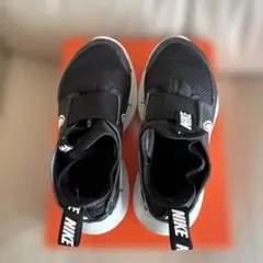 NIKE ブラック スニーカー　20センチ