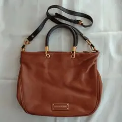 MARC BY MARC JACOBS ブラウンショルダーバッグ