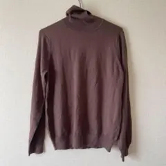 GU ブラウン タートルネックニット 長袖 (L)