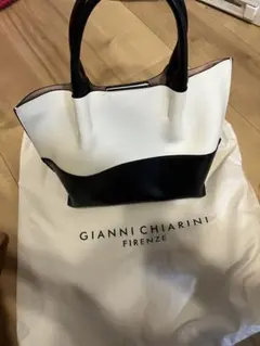 【新品未使用】GIANNI CHIARINI ハンドバッグ