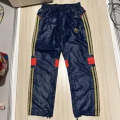 Item thumbnail for item 81121704-0e42-40e5-bcce-ab7615b2e44a