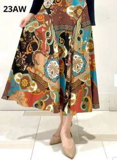 新品 23AW レトロプリントボリュームスカート