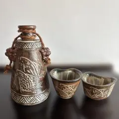 沖縄壺屋焼國吉清清尚作焼〆足付盃　検濱田庄司 沖縄壺屋焼國吉清尚作焼〆足付盃 検濱田庄司 - メルカリ