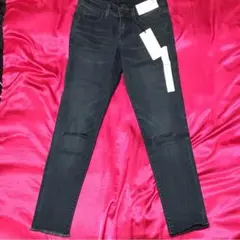 UNIQLO スキニーフィット 22インチ