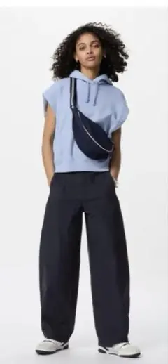 ジャージーバレルレッグパンツ　ネイビー　L