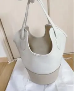 J&Mデヴィッドソン トートバッグ レザー　スモールレイバケットのサムネイル