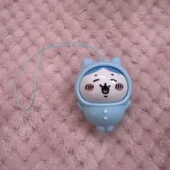 【匿名配送】ちいかわ　おきがえパジャママスコット　ハチワレ