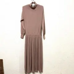 【美品】Lily Brown 長袖ニットワンピース
