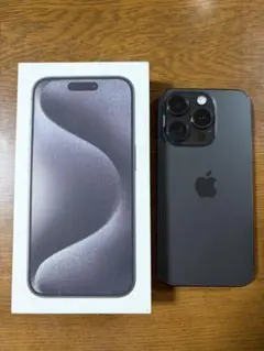 Apple iPhone 15 Pro ブラックチタニウム 256GB
