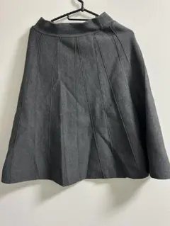 グレー プリーツスカート ひざ丈