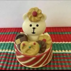 新品　コンコンブルクリスマス　しろくまクッキー缶　ケーキ、クリスマスケーキ