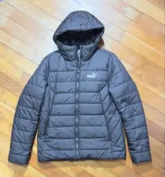 値下げしました！プーマ中綿ジャケット（メンズMサイズ相当）
