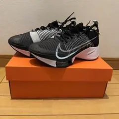 Item thumbnail for item bf182da8-d242-4bf9-8195-88194395ca15