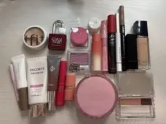 2025年最新】お化粧まとめ売りの人気アイテム - メルカリ
