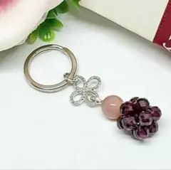 ガーネット&ピンクオパール リング チャーム キーホルダー 天然石 お守り 恋愛