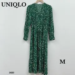 美品❗️ユニクロ『UNIQLO』プリント Vネック フレアワンピース【M】緑