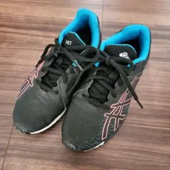 アシックス　スニーカー　22.5　キッズ