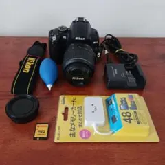 新品級！Nikon D50❤️スマホ転送❤️CCDセンサー 自然な発色 新品級！Nikon D50❤️スマホ転送❤️CCDセンサー 自然な発色