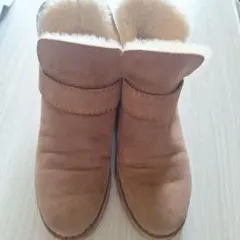 UGGブラウン ショートムートンブーツ