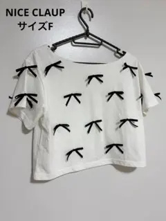 NICE CLAUP ナイスクラップ　半袖　リボン　ショート丈　Tシャツのサムネイル