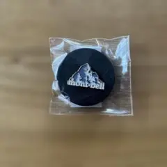 モンベル　プラチナカード　ピンバッジ