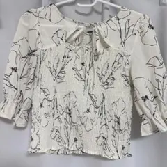 ⭐️TORTE ⭐️PARK EASTトップスのサムネイル