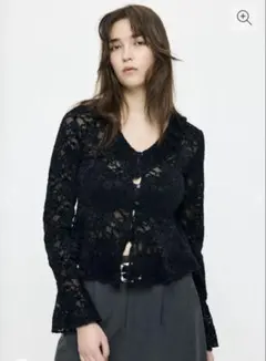 moussy フリルレースブラウスのサムネイル