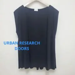 アーバンリサーチドアーズ ノースリーブカットソー 黒