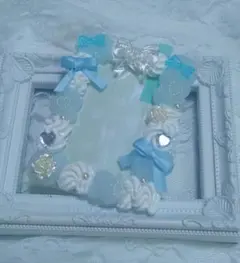 ハンドメイド　硬質ケース　トレカケース　ホイップデコ　推し活　水色　白