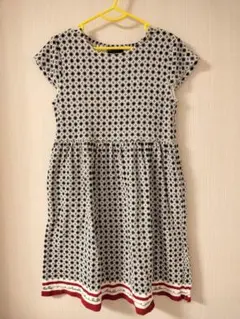 BeBe⭐︎幾何学模様ワンピース130cm