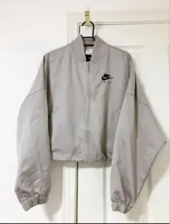 Item thumbnail for item ef3dd14e-ba7b-4f2d-a9e7-4faf022759e4