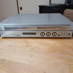 Item thumbnail for item 4dea4e8b-3194-4500-b142-e110da1d8038